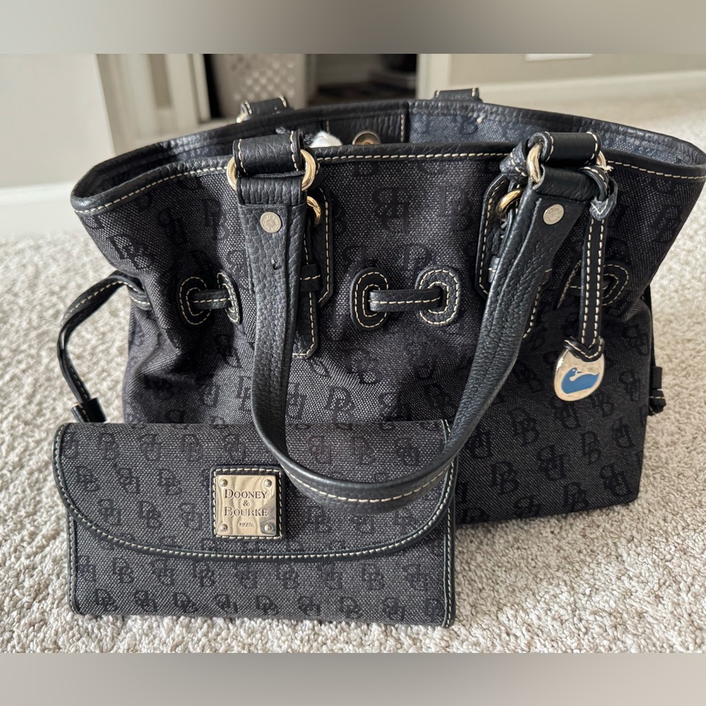 Dooney & Bourke Black Signature Tote and Wallet Set